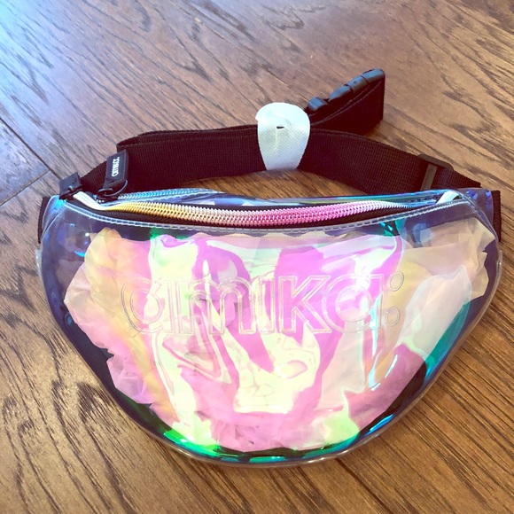 amika fanny pack